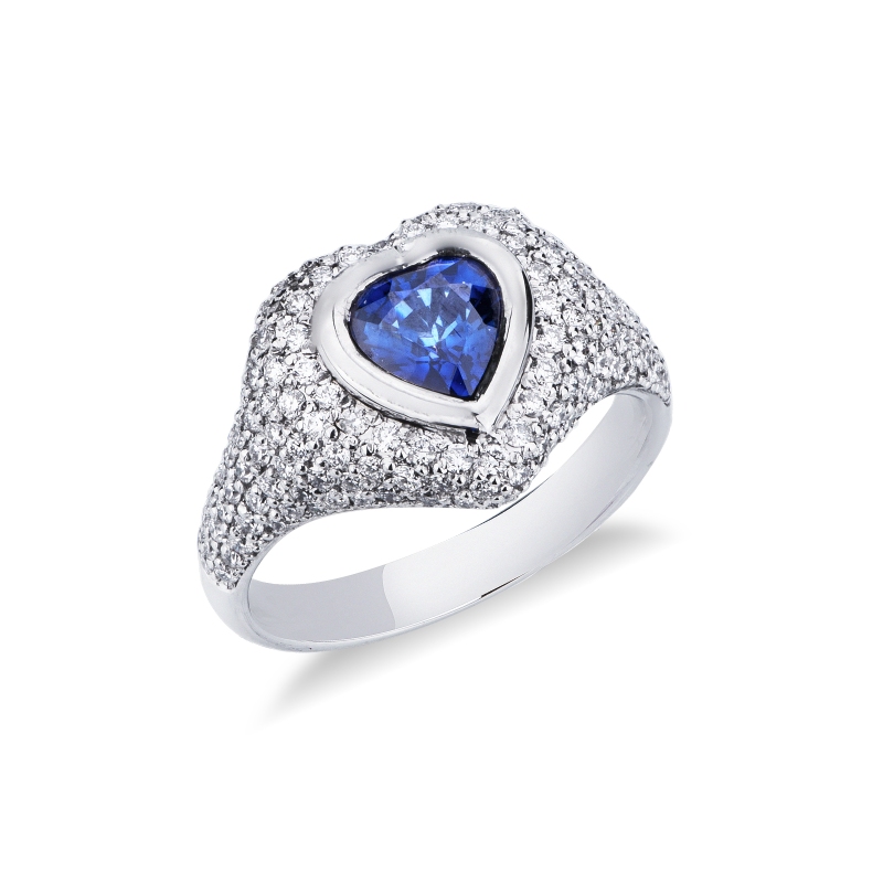 18k white gold blue heart sapphire and diamonds signet ring 18k white gold blue heart sapphire and diamonds signet ring