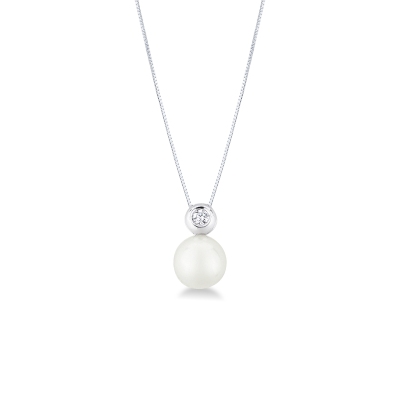 White gold 18k pearl pendant with diamond 