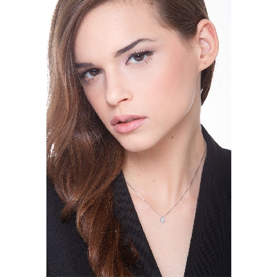 18k white gold solitaire necklace with diamond 0.50 ct