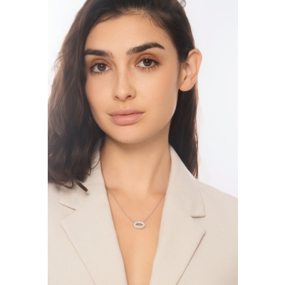 18k white gold necklace with oval diamond pavè pendant