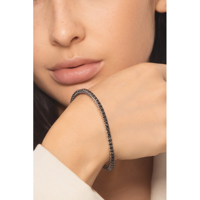 White gold 18k elastic tennis bracelet with black diamonds