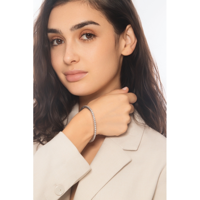 Elastic tennis bracelet with diamonds in 18k white gold