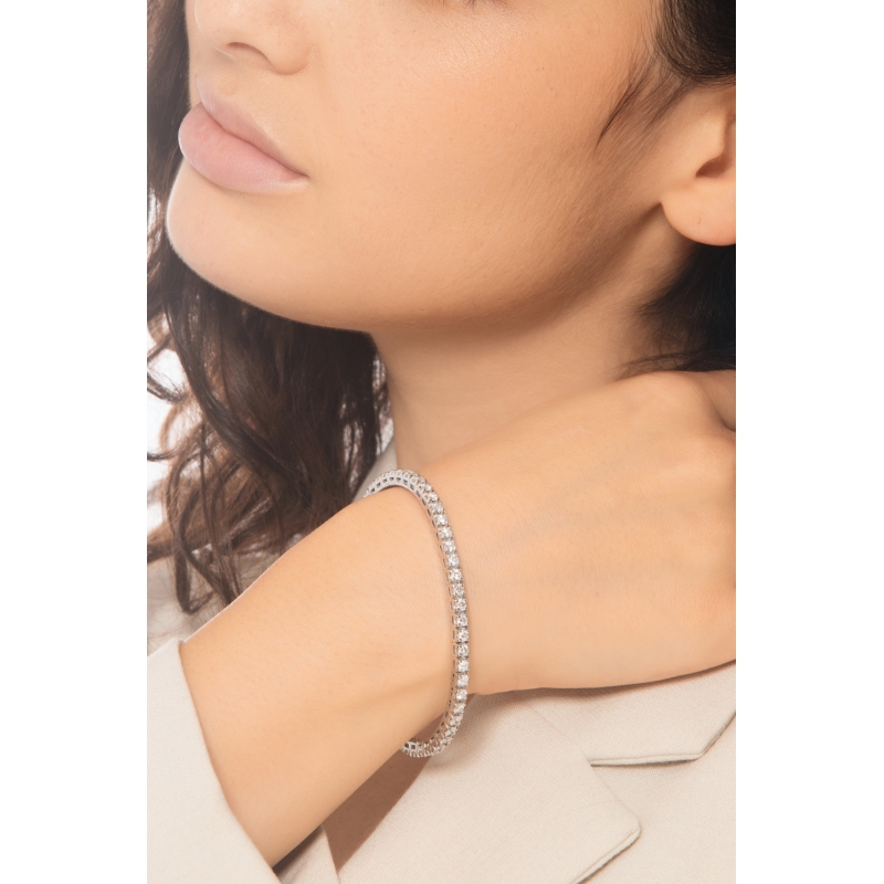 Elastic tennis bracelet with diamonds in 18k white gold