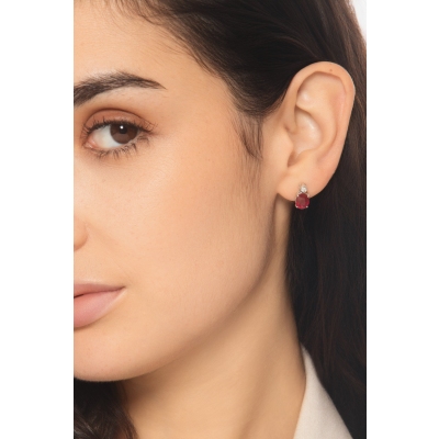 White gold 18k stud earrings with oval rubies and diamonds