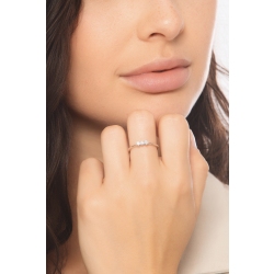 White gold 750 trilogy ring with 3 diamonds 2