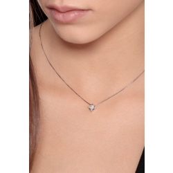 18k white gold solitaire necklace with 0.50 ct diamond 2