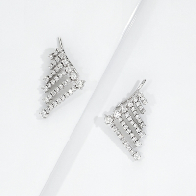 Climber diamond earrings in 18kt white gold