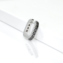 Single U-shaped earring in 18kt white gold