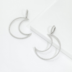 Moon diamond earrings 18kt white gold