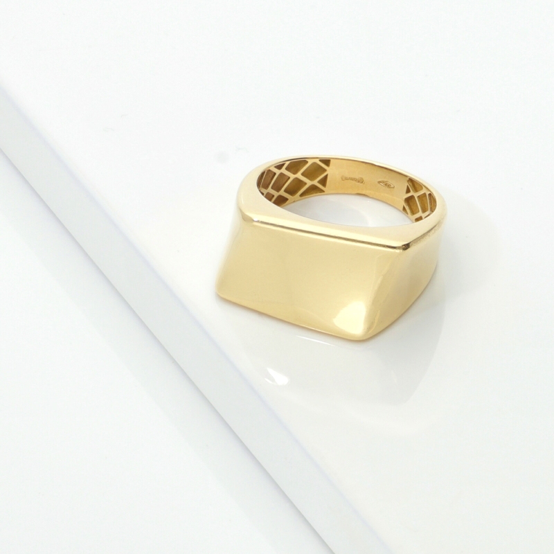 Slim block 18kt yellow gold ring