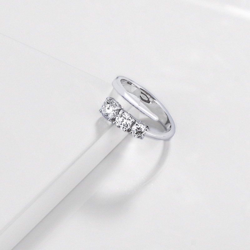 TOI&MOI ring with three diamonds in 18k white gold TOI&MOI ring with three diamonds in 18k white gold