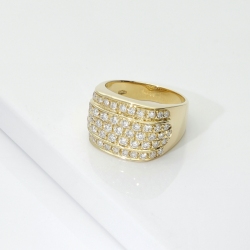 Wide band diamond ring in 18kt yellow gold