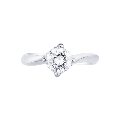 IGI certified diamond solitaire ring in 18kt white gold