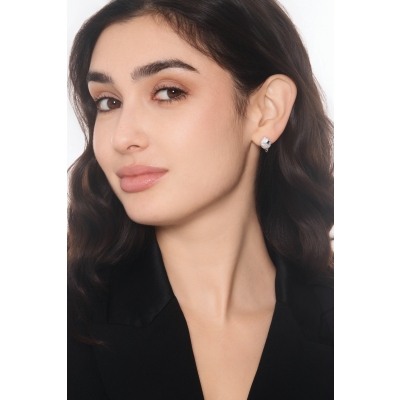 Diamond pavé with sapphire latch back earrings in 18kt white gold