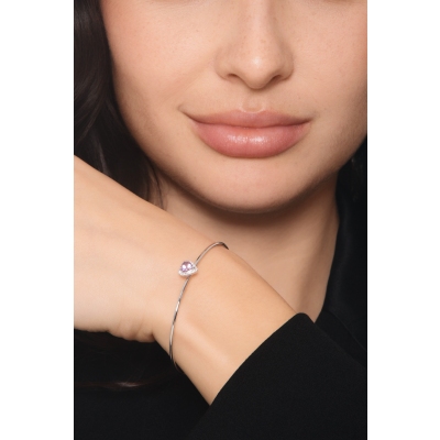 Thin bangle bracelet with diamonds and heart-shaped amethyst in 18kt white gold