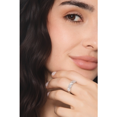 White gold 18k 5 diamonds half eternity ring ct 2,20 