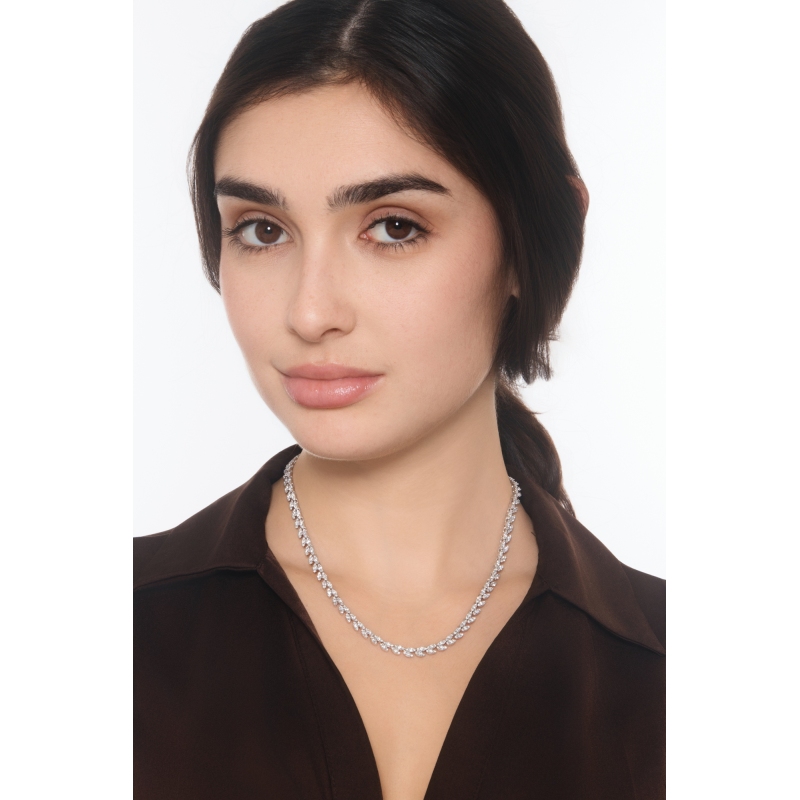 Marquise-cut diamond necklace in 18kt white gold Marquise-cut diamond necklace in 18kt white gold