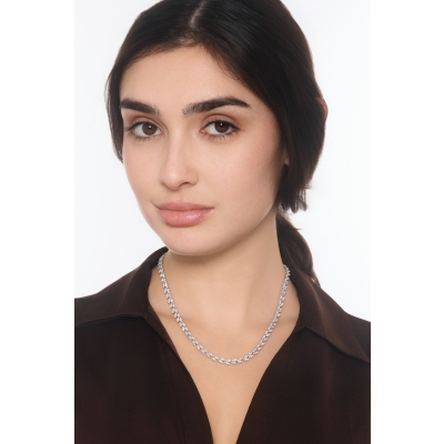 Marquise-cut diamond necklace in 18kt white gold