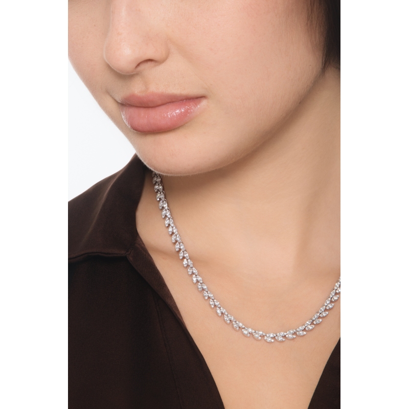 Marquise-cut diamond necklace in 18kt white gold Marquise-cut diamond necklace in 18kt white gold