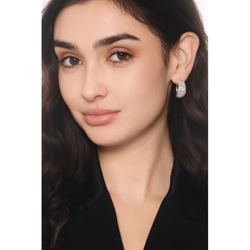 Diamond pavé latch back hoop earrings in 18kt white gold Diamond pavé latch back hoop earrings in 18kt white gold