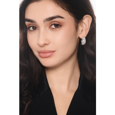 Diamond pavé latch back hoop earrings in 18kt white gold