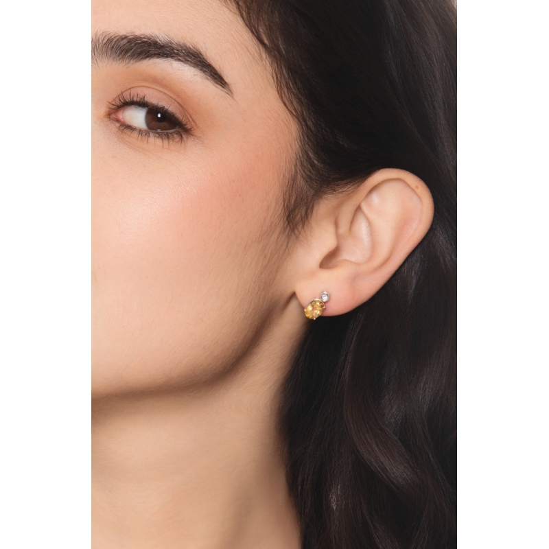 Yellow citrine and diamond stud earrings in 18kt white gold