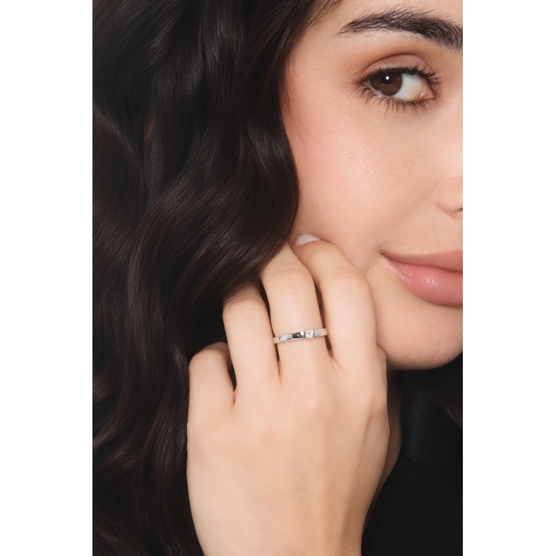 Tension setting white gold ring 0.15 ct diamond Tension setting white gold ring 0.15 ct diamond