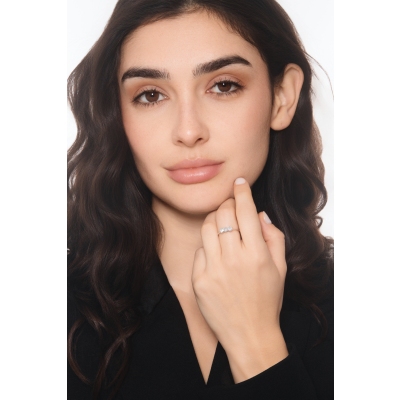 Diamond trilogy classic ring in 18kt white gold