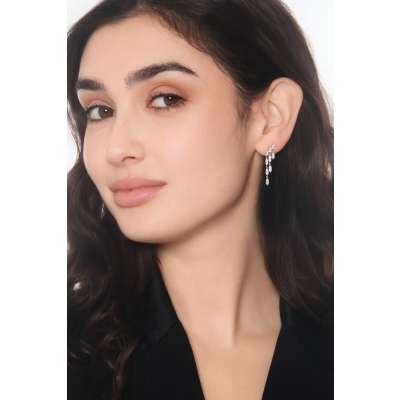 White gold drop earrings with diamonds marquise cut