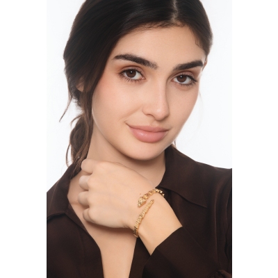 18k yellow gold snake bracelet with a polished and satin finish