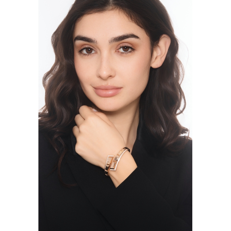 Bypass semi-rigid bracelet with diamonds in 18kt rose gold 
