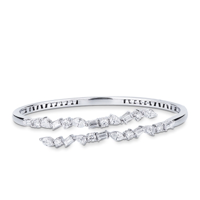 Open diamond cuff in 18kt white gold