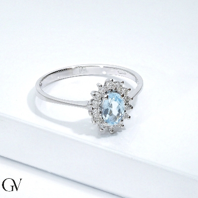 Halo ring white gold 18k with oval cut aquamarine and diamonds 