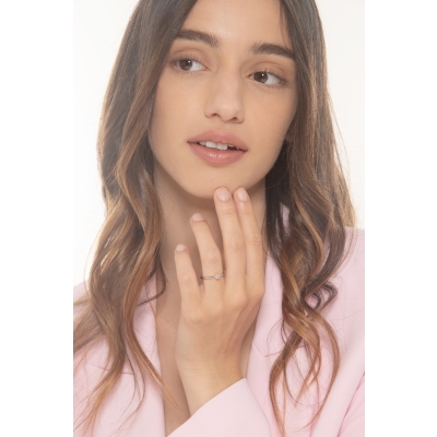 Solitaire in white gold 18k with a 0.15 ct diamond