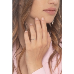 Solitaire in white gold 18k with a 0.15 ct diamond 2