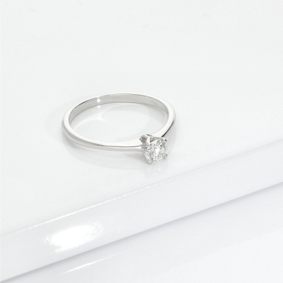 Solitaire ring in white gold 18k with diamond, ct 0,30