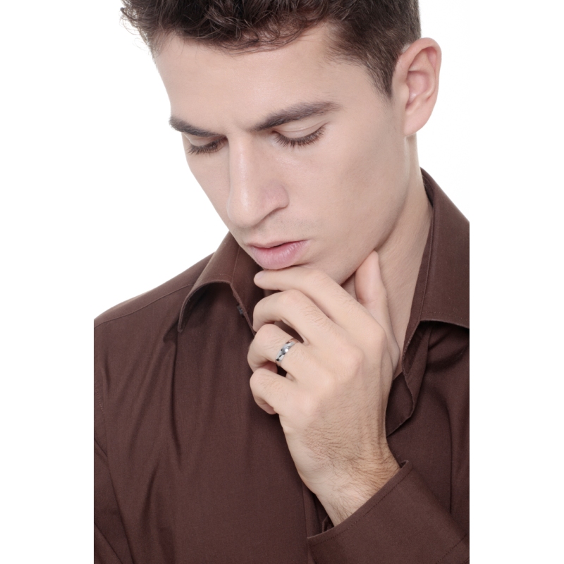 Wedding ring in 750 white gold