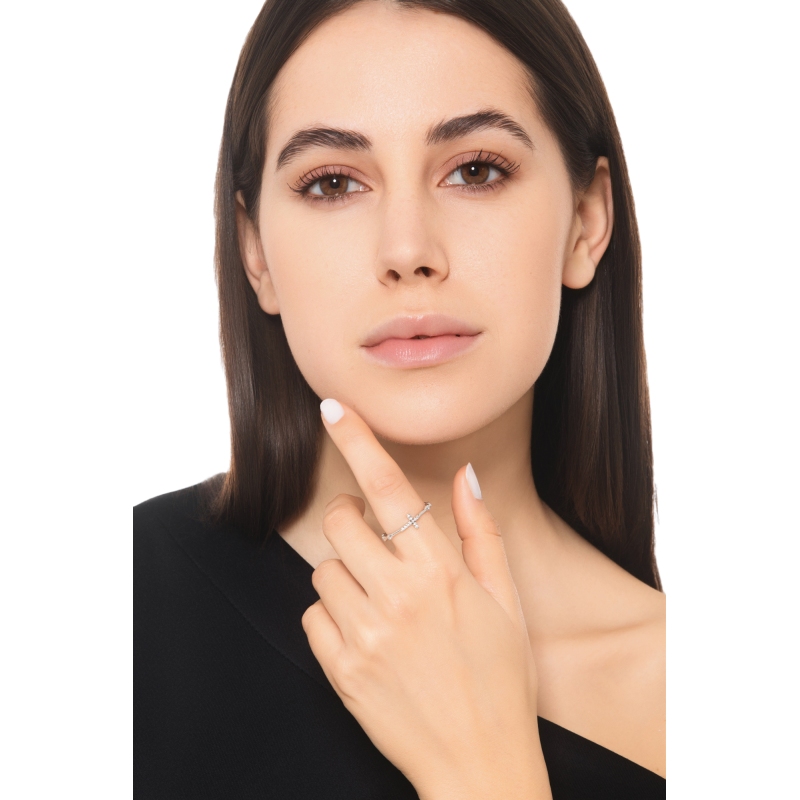 Crossed diamond ring in white gold 18k