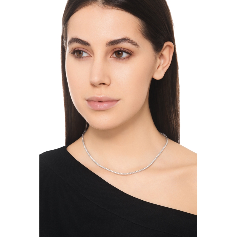 Classic white diamonds tennis necklace in 18kt white gold 