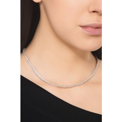 Classic white diamonds tennis necklace in 18kt white gold 