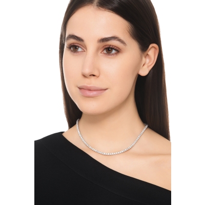Tennis necklace in 18kt white gold