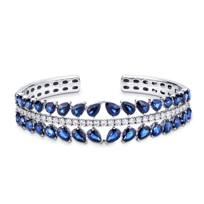 18k white gold design blue sapphires and diamonds