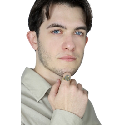 Men nautical signet oval ring in 18kt gold