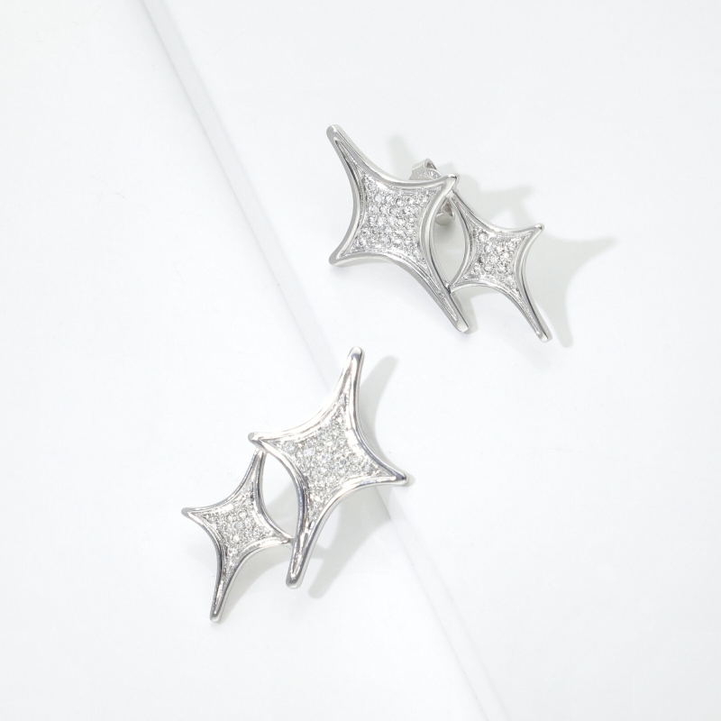 750 white gold star diamonds earrings