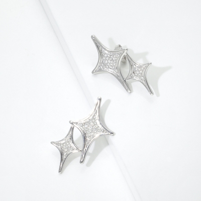 750 white gold star diamonds earrings