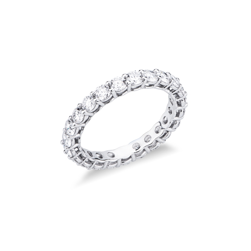 18k white gold eternity diamonds ring