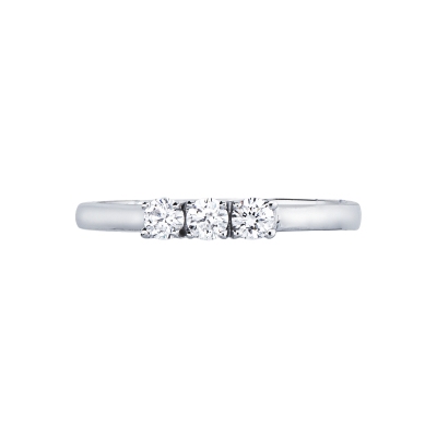 750 white gold trilogy ring with three diamonds, 0.21 ct