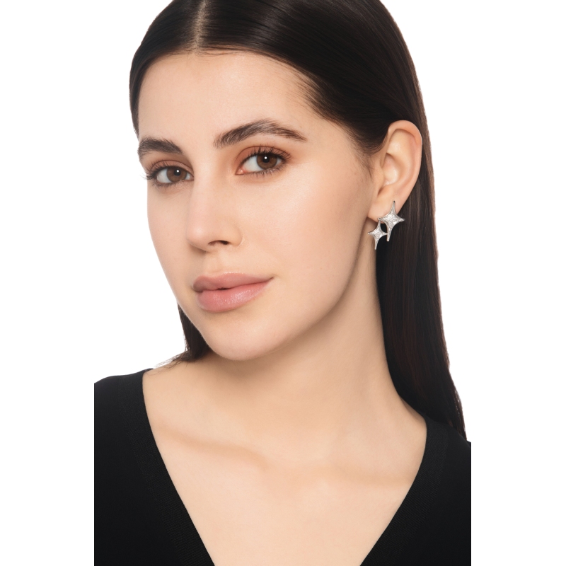 750 white gold star diamonds earrings