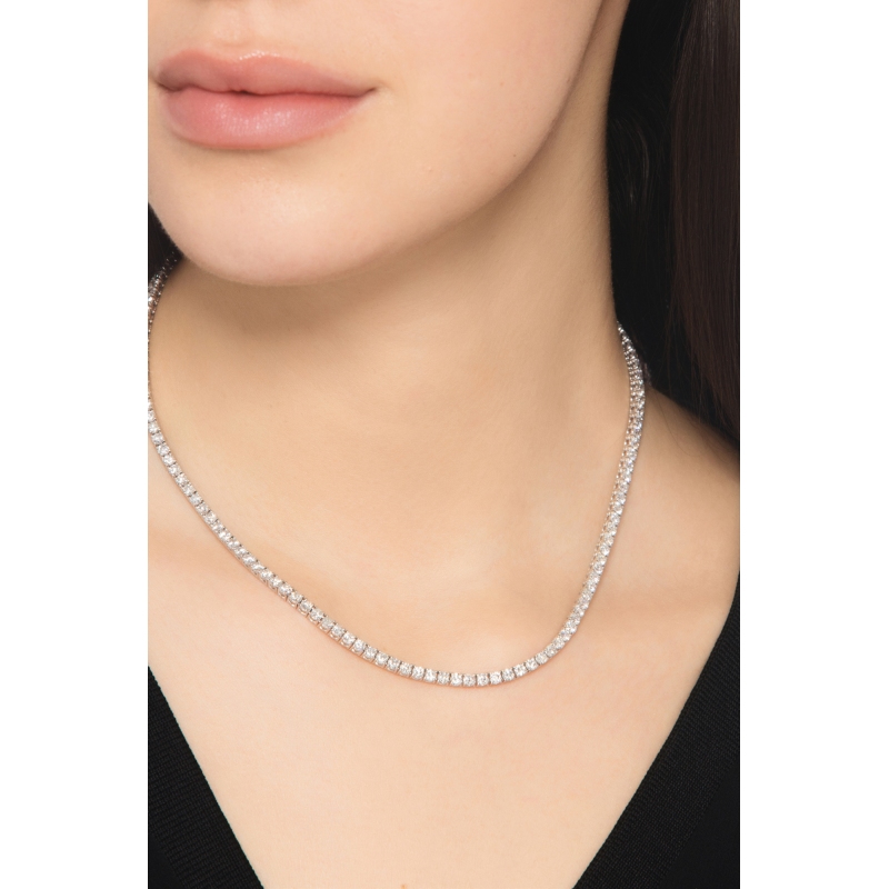 18k white gold linear tennis necklace with diamonds
