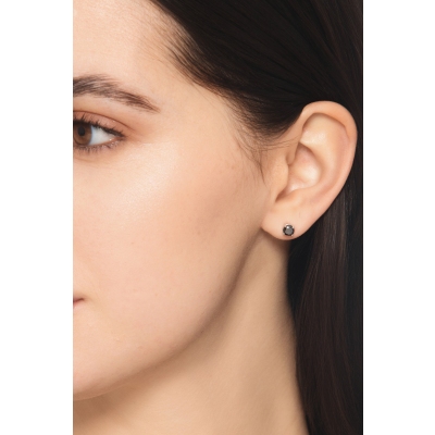 Black diamond single stud man earring